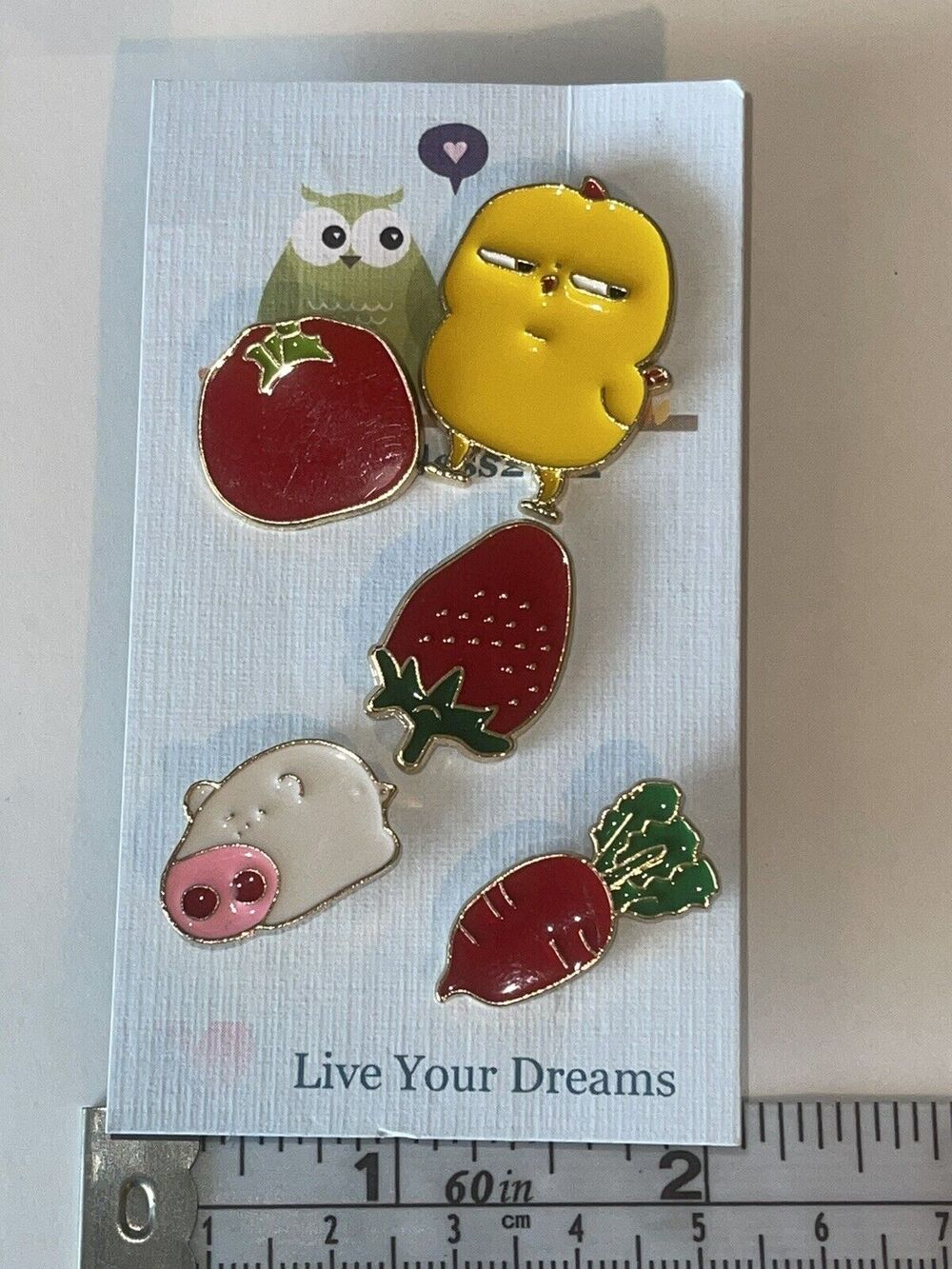 Lot Of 5 Pins Brooches Pin Farm Chick Pig Tomato Strawberry Carrot